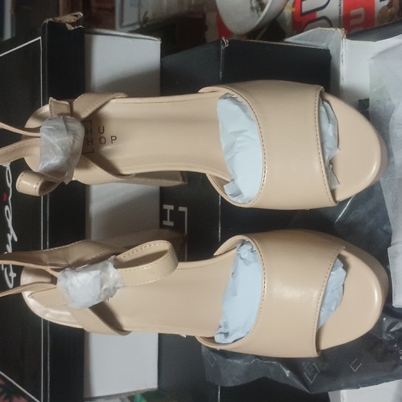 Shu Shop Geneva  Platform Sandals Size 8 and  10 - Picture 4 of 5